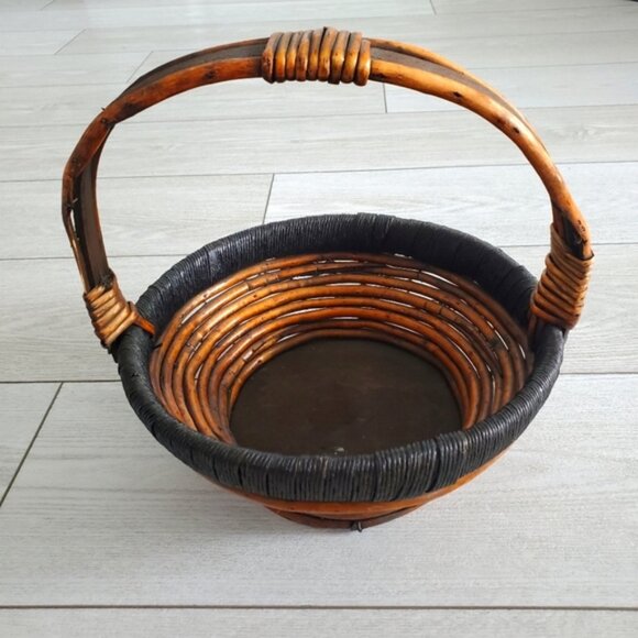 Handmade Indonesian Bamboo Whicker Traditional Basket Cottage Boho - Picture 1 of 5